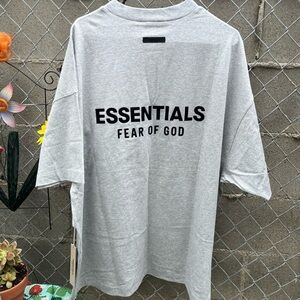 Essentials Fear of God Men’s T-Shirt Medium